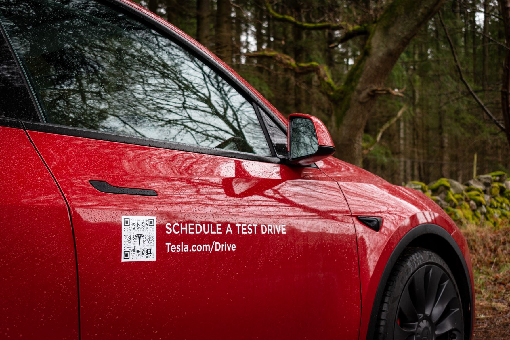 Tesla launches ‘no contact’ remote test drives